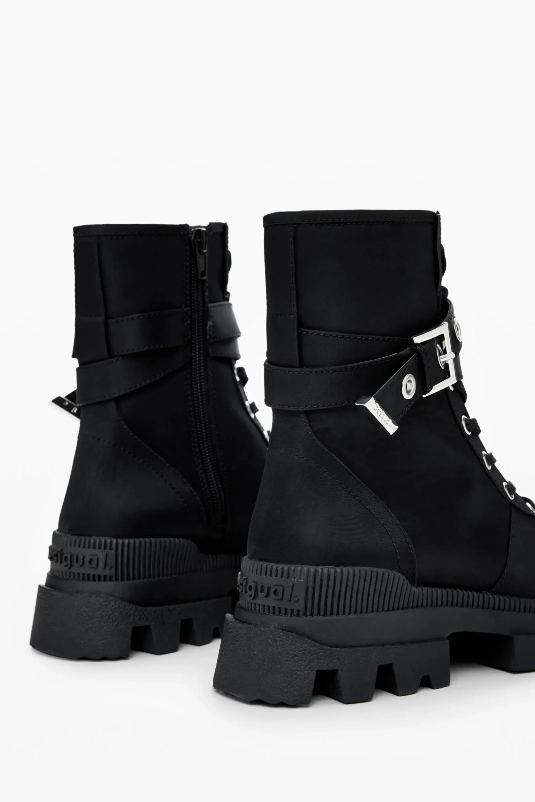 Sapatos<Desigual Bota militar