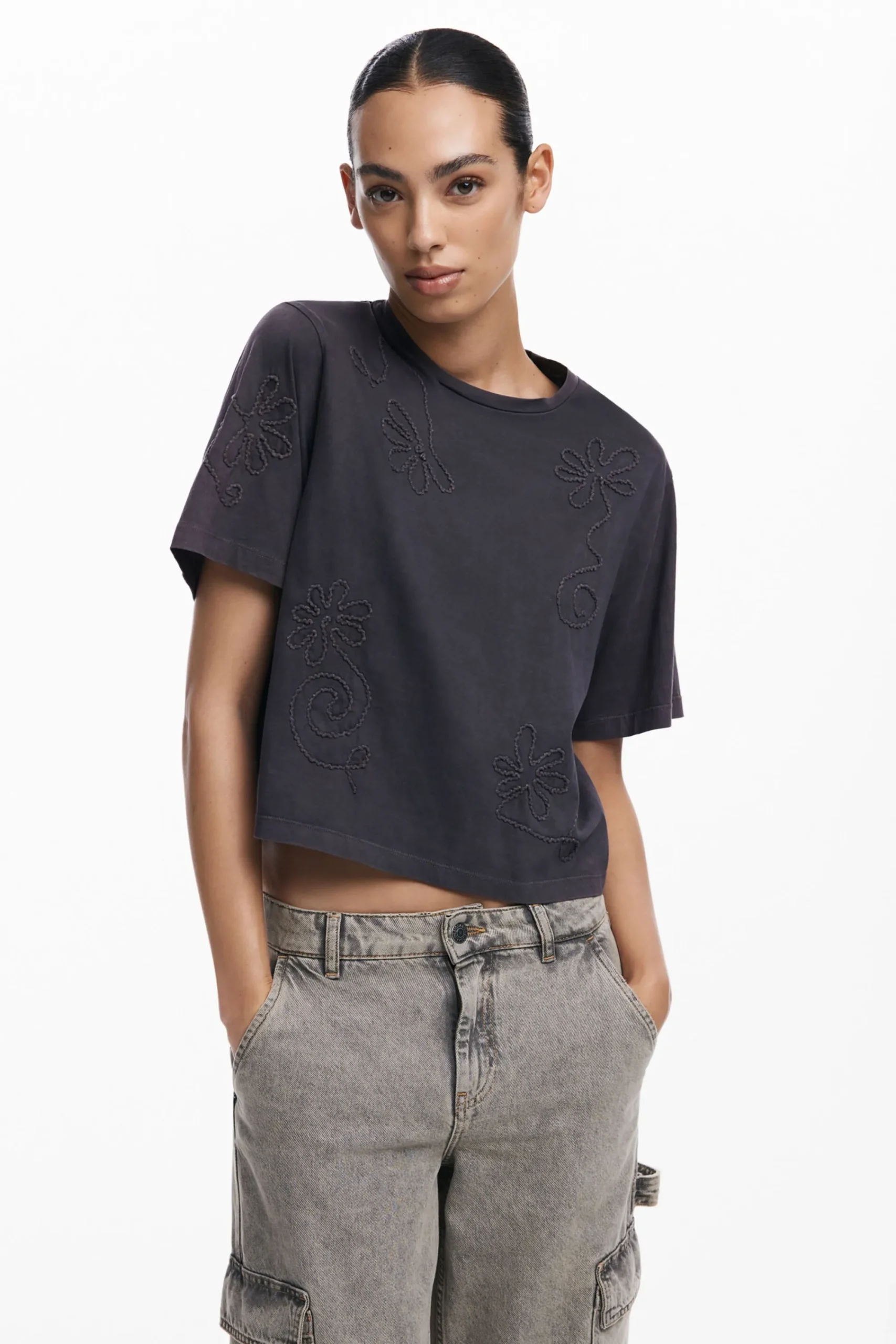 Camisas E Blusas|T-shirts<Desigual Camiseta com flores bordadas