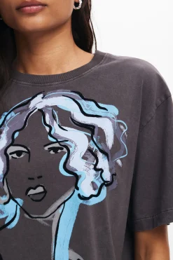 Camisas E Blusas|T-shirts<Desigual Camiseta com ilustração de rosto