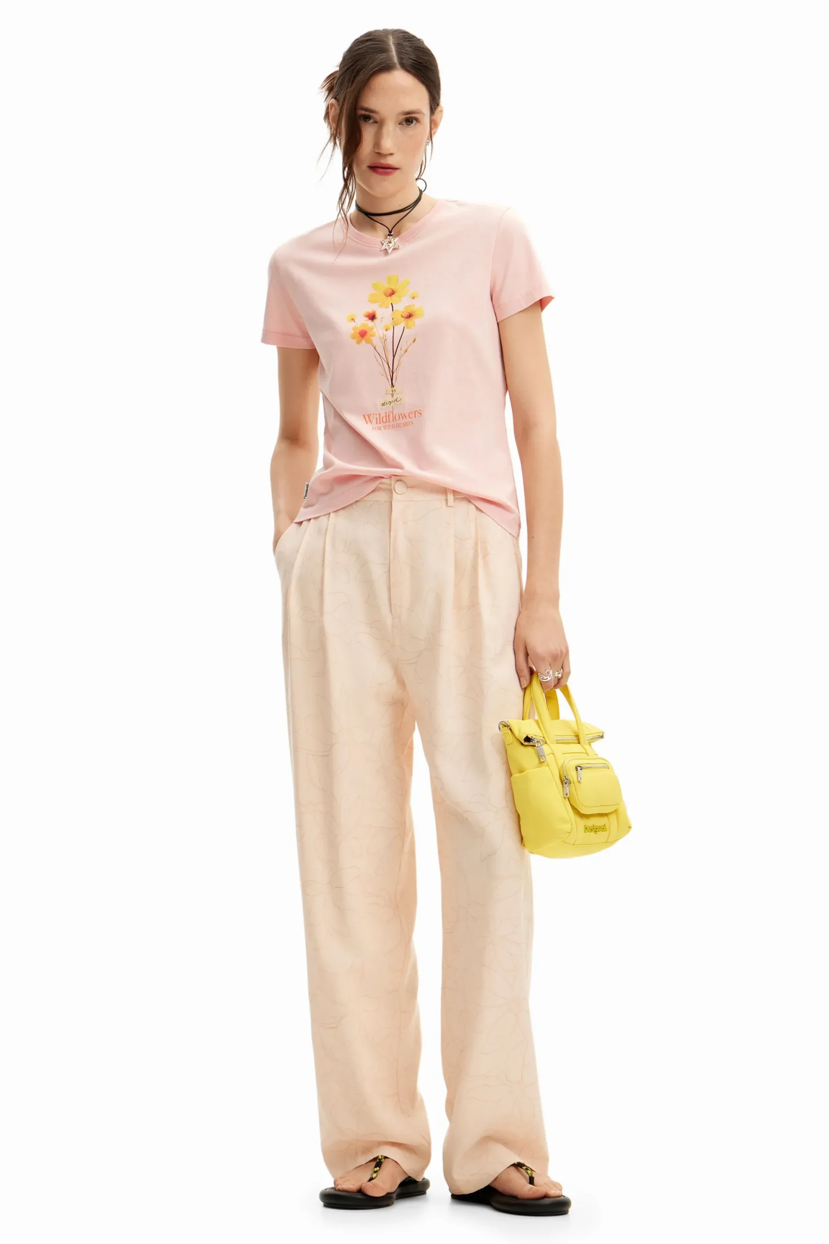 Camisas E Blusas|T-shirts<Desigual Camiseta com ilustração de margarida