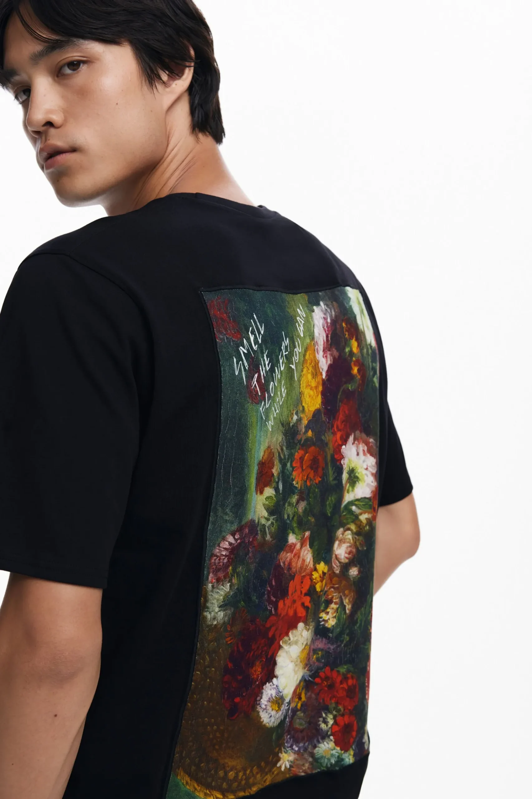 T-shirts<Desigual Camiseta estampada com flores