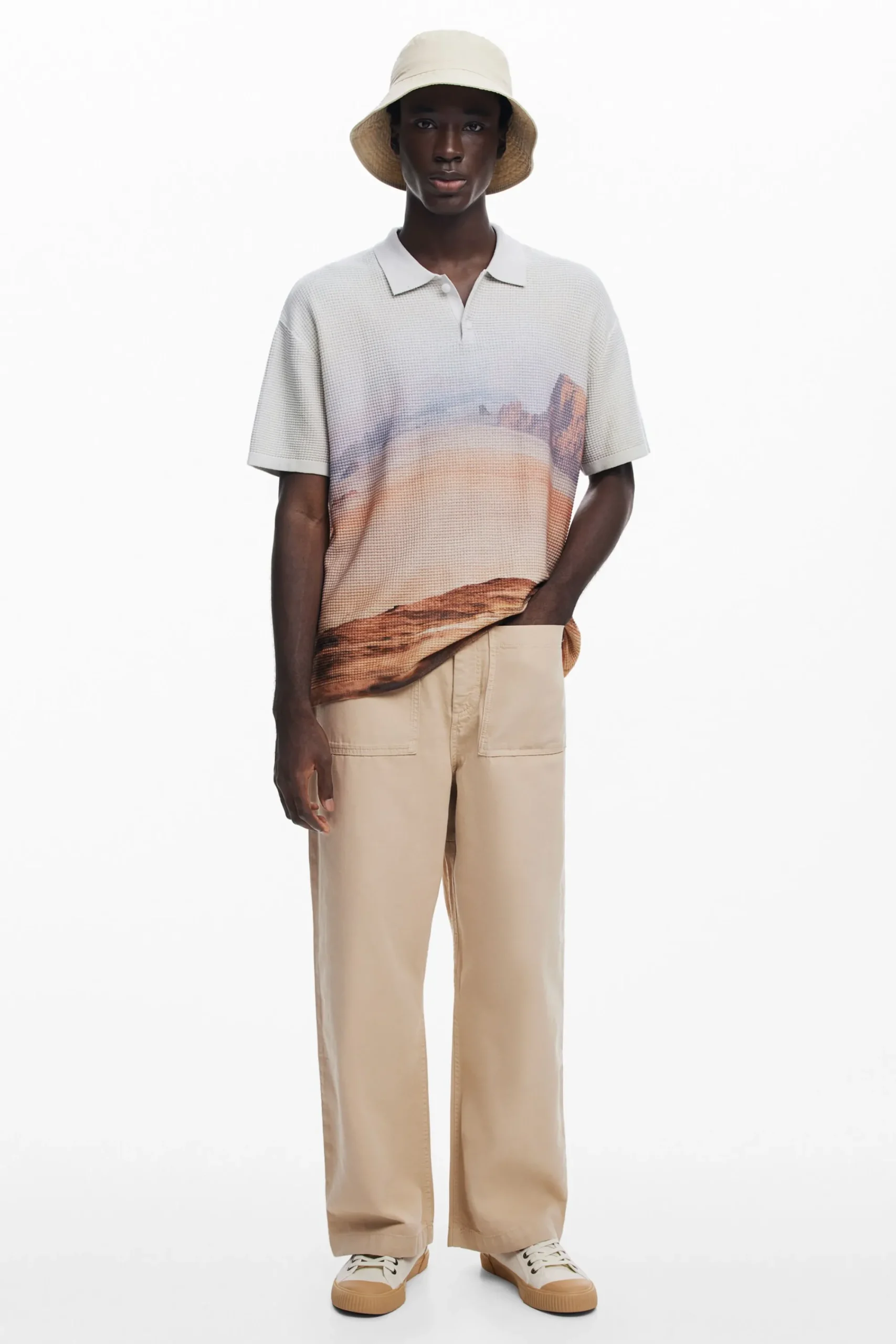 T-shirts<Desigual Camiseta paisagem