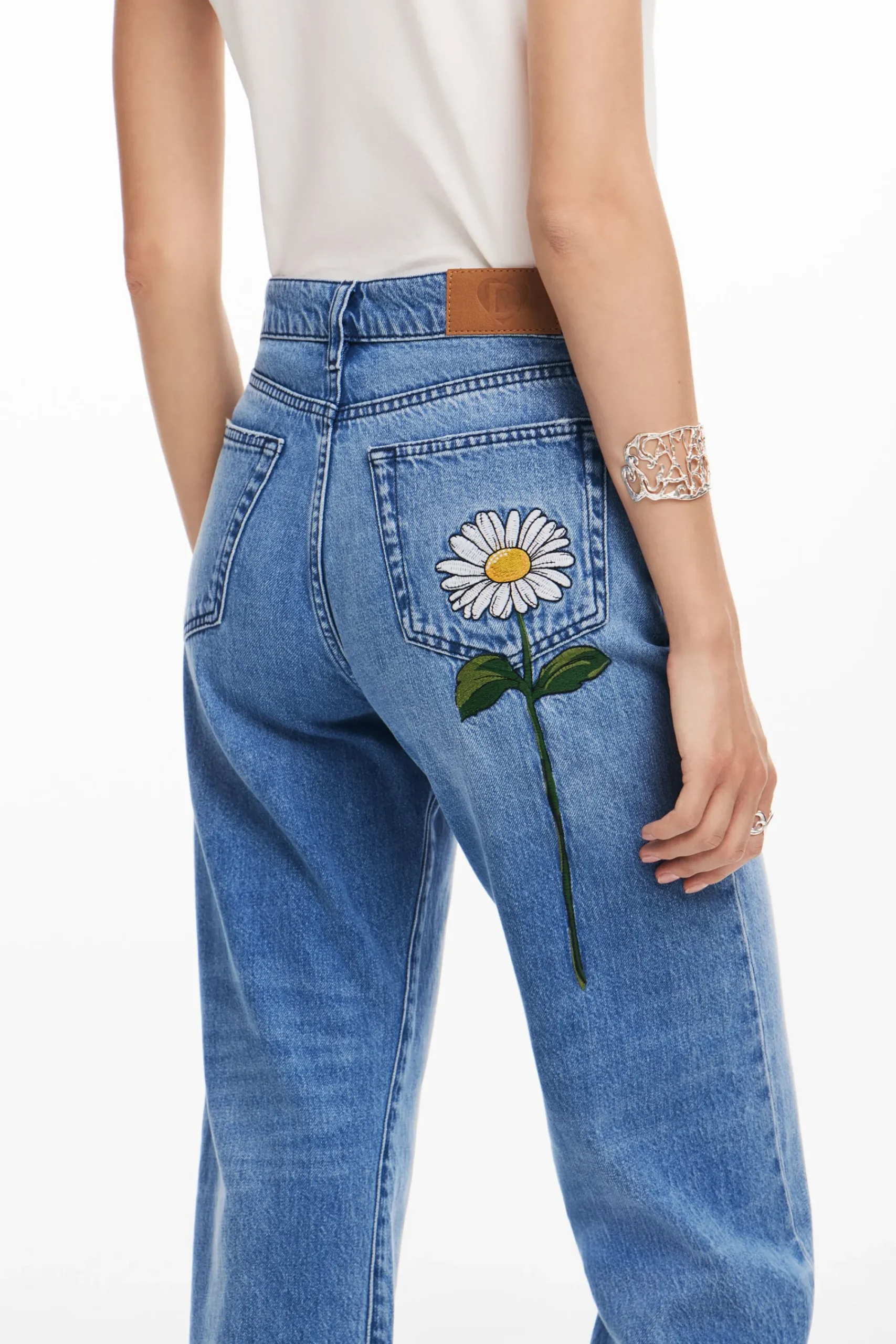 Jeans|Calças<Desigual Ilustração de margarida em jeans