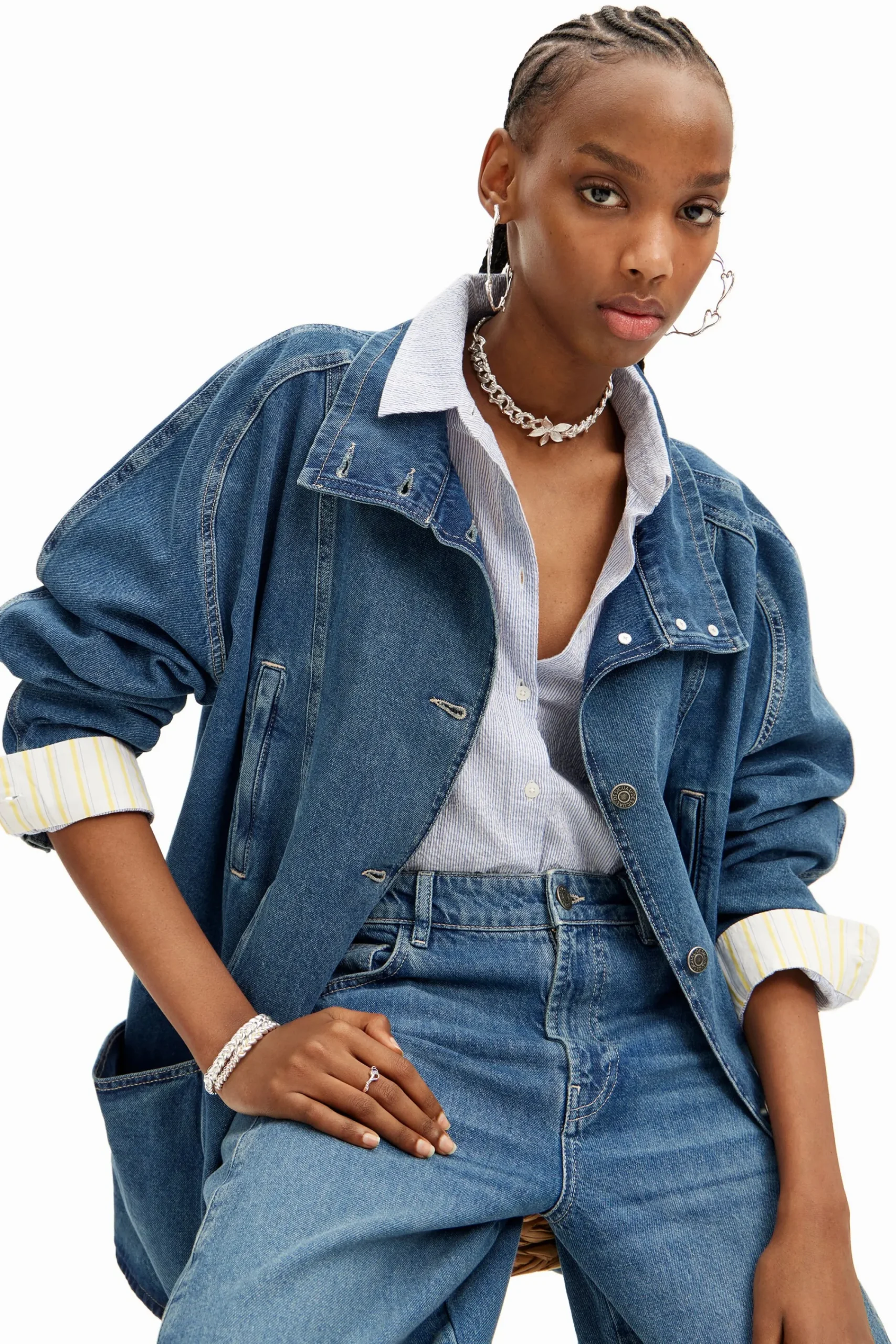 Casacões E Casacos<Desigual Jaqueta jeans com efeito listrado e decote em V.