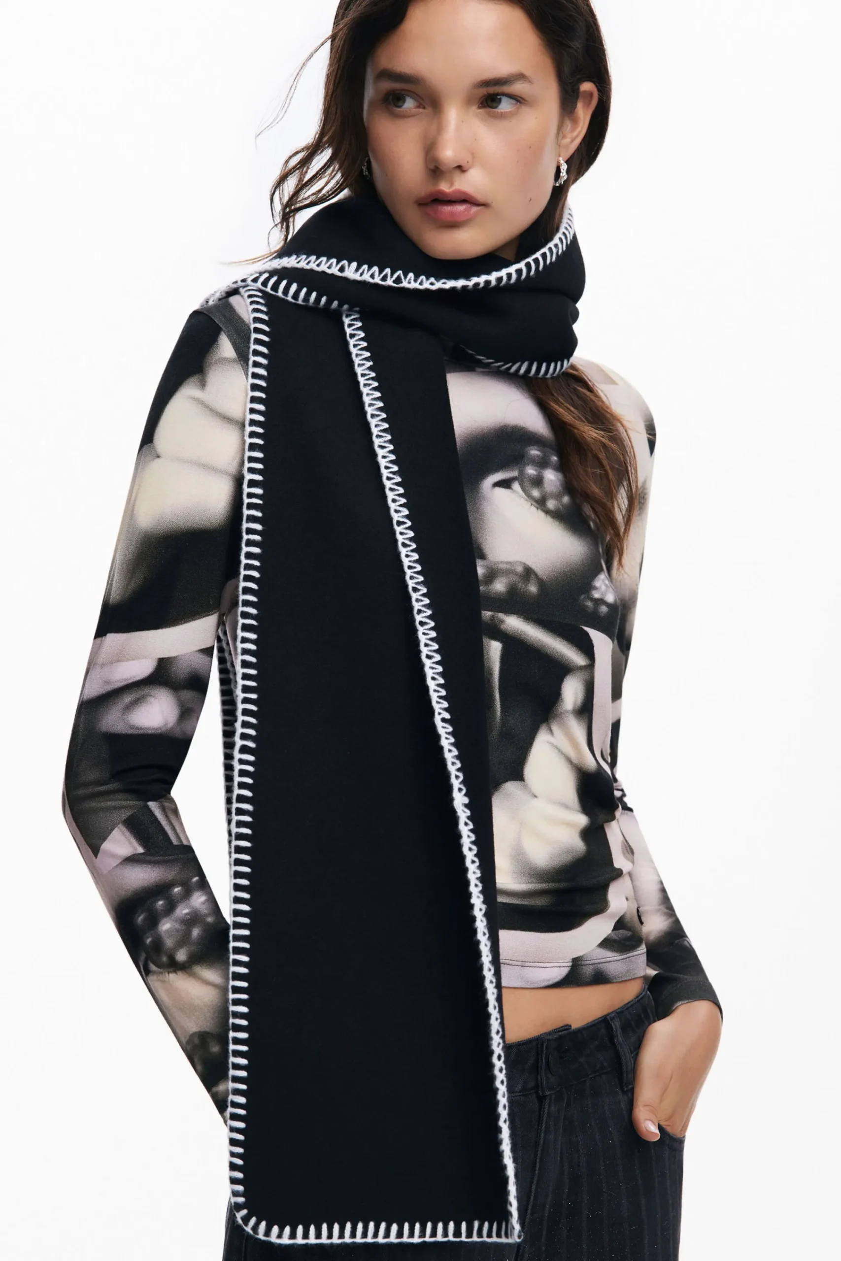 Écharpes E Cachecóis|Ponchos<Desigual Poncho com cachecol