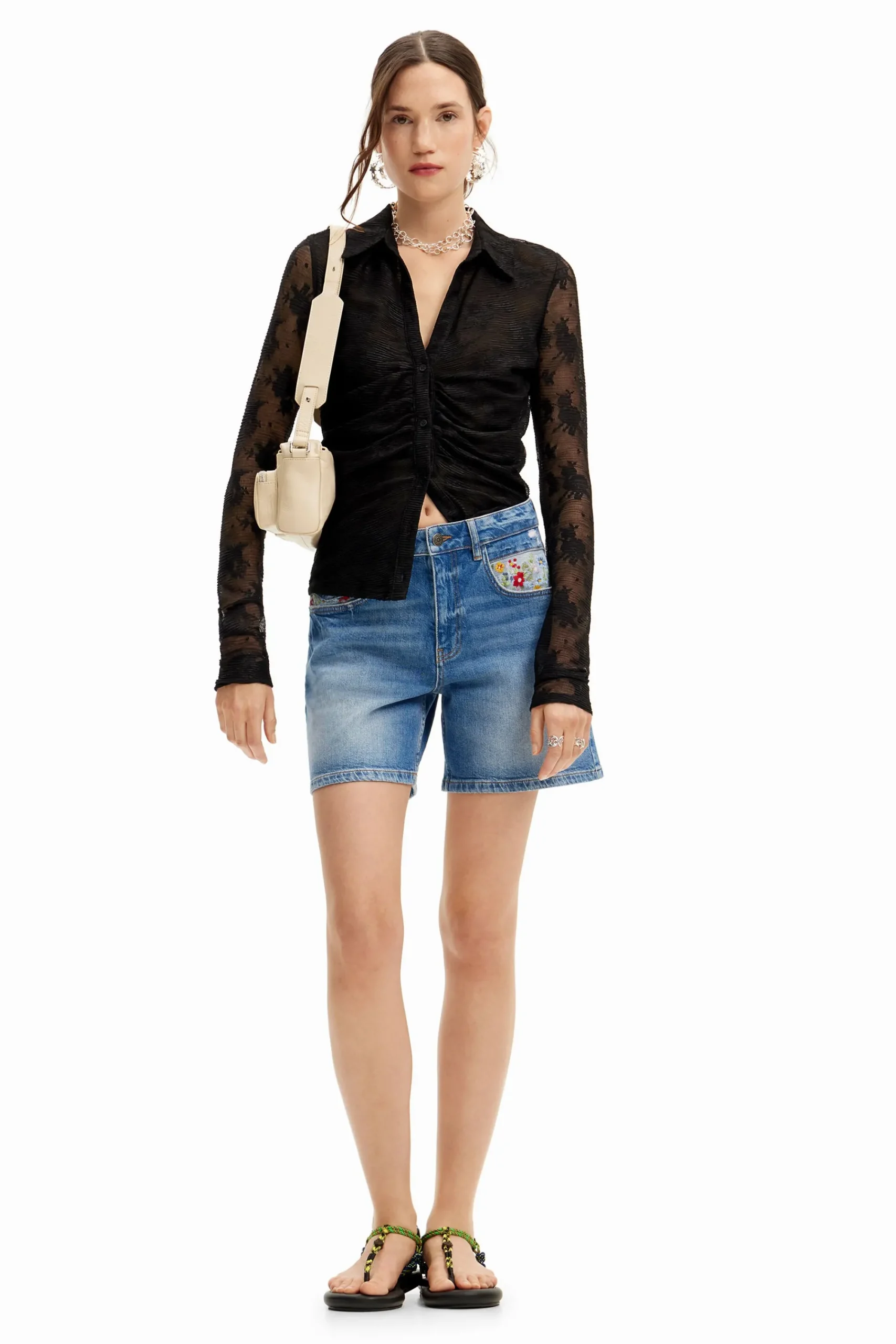 Saias E Shorts|Jeans<Desigual Shorts de denim bordados